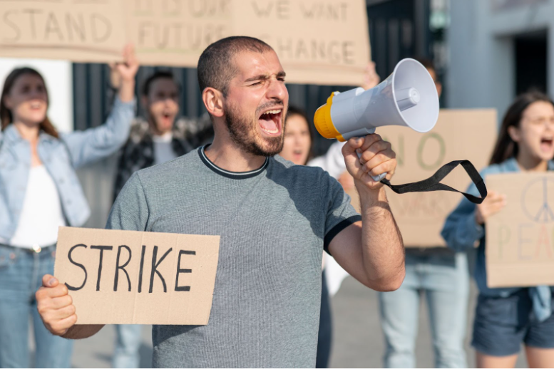 CRA Strike and Tax Filing 2023